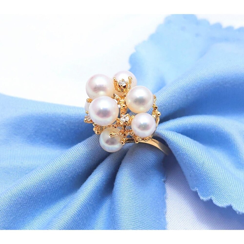 Beautiful 18K Karat Solid Yellow Gold Designer Pearl & Diamond Ring - Size 5